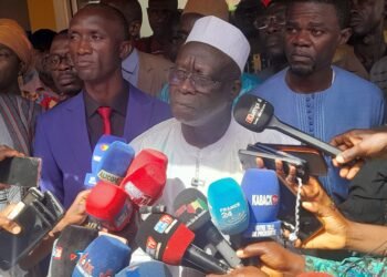 La rencontre des leaders des coalitions et des faîtières (sociétés civile) / le médiateur Dr Sekou Koureissy Condé s’engage à promouvoir le Dialogue