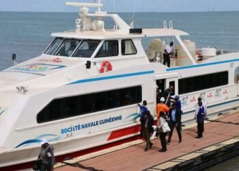 BONNE NOUVELLE !UN NOUVEL BATEAU SUR LA LIGNE CONAKRY-KAMSAR