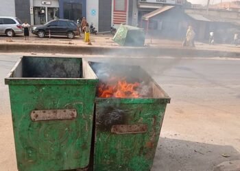 La Guinée : Un carrefour des déchets, une démission des autorités ou un manque de civisme ? (Par Aliou Maci)
