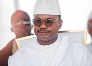 LES INNOVATIONS DE LA NOUVELLE CONSTITUTION  ÉLABORÉE  PAR LE PEUPLE DE GUINÉE EN GÉNÉRAL, ET EN PARTICULIER DU CNT À  SA TÊTE Dr  Dansa Kourouma président  du CET