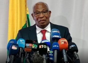 Amadou Oury Bah, Premier ministre, s’est exprimé devant la presse ce mercredi à Conakry  5 mars 2025, sur divers sujets sociopolitiques et économiques