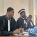 L’assasin Bangaly Touré en larme  Comme annoncé précédemment, le procès de Bangaly Traoré s’est ouvert ce mardi, 8 avril 2025