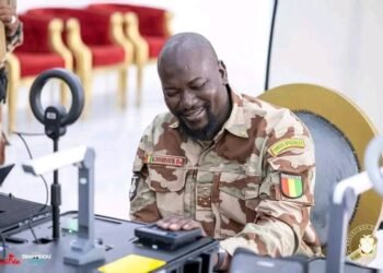 Recensement administratif à vocation d’état civil : le Gl Doumbouya donne l’exemple .