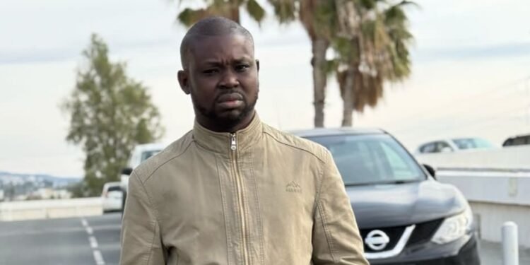 Le combat virtuel de Jacques Sinata Doré