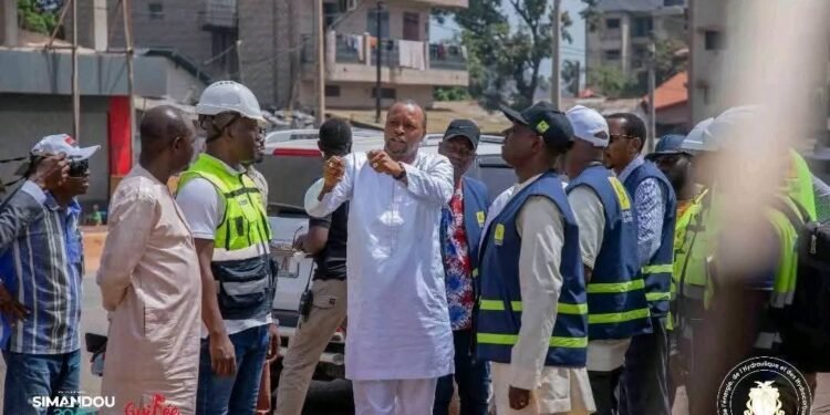 𝐌𝐄𝐇𝐇 – 𝐀𝐦é𝐥𝐢𝐨𝐫𝐚𝐭𝐢𝐨𝐧 𝐝𝐞 𝐥’𝐀𝐥𝐢𝐦𝐞𝐧𝐭𝐚𝐭𝐢𝐨𝐧 𝐄𝐥𝐞𝐜𝐭𝐫𝐢𝐪𝐮𝐞 à 𝐂𝐨𝐧𝐚𝐤𝐫𝐲 : 𝐜𝐚𝐩 𝐯𝐞𝐫𝐬 𝐥𝐚 𝐟𝐢𝐚𝐛𝐢𝐥𝐢𝐭é