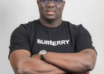 Tribune – La Guinée à la Présidence du Conseil des Ministres du CAMES : Une responsabilité historique au service de la souveraineté intellectuelle africaine Par Christian Desco Condé Enseignant-chercheur  Spécialiste de la communication