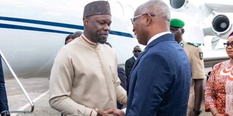 Visite officielle : Ousmane Sonko en Guinée pour renforcer la coopération bilatérale