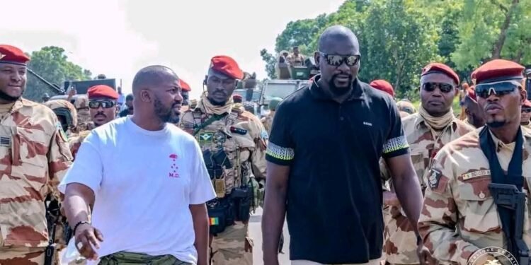 Le président de la transition, le Général Mamadi Doumbouya , est arrivé ce mercredi à Kankan, la grande ville du Nabaya. Le cortège présidentiel a foulé le sol kankanais aux environs de 17h30, en provenance de Conakry.