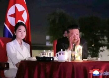 KIM JONG- UN l&rsquo;homme qui fait peur à l&rsquo;Amérique  et à  L&rsquo;OTAN et sa fille Kim Ju Ae ont visité la zone touristique côtière Wonsan Kalma dans le Nord du pays.