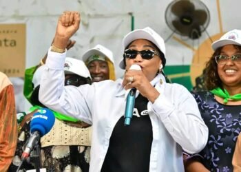 Le leader de l’Union des Forces Démocratiques de Guinée (UFDG), Cellou Dalein Diallo , est actuellement confronté à une double épreuve