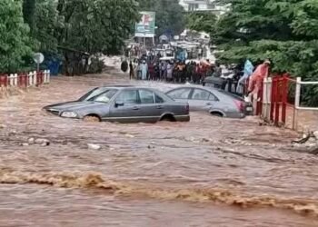 À la suite des inondations survenues ces derniers temps à Conakry