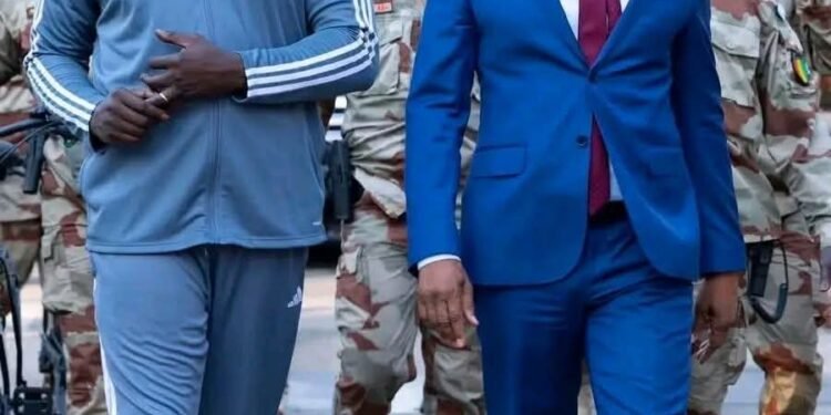 Guinée : Une candidature de Mamadi Doumbouya à la présidentielle se profile