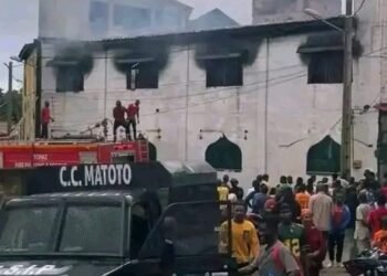 Incendie à la grande mosquée de Sangoyah ce vendredi soir