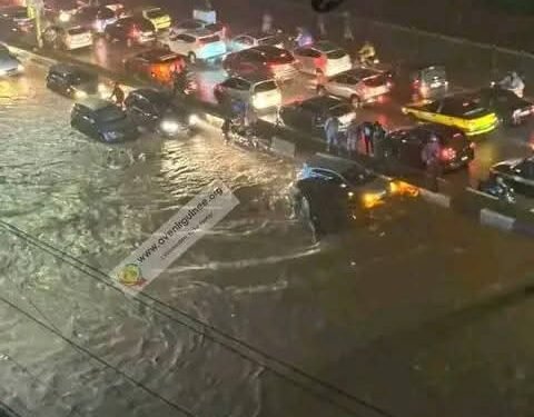 🚨 Circulation paralysée sur l’autoroute Fidel Castro