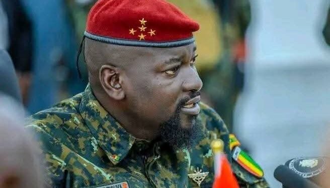 Hommage à Daouda Taban Sylla : le Général Mamadi Doumbouya offre une maison à sa famille