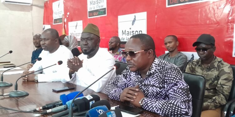 Guinée : le syndicat de l’enseignement franco-arabe plaide pour l’inclusion de ses élèves aux concours militaires