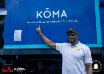 Guinée : Mamadi Doumbouya réceptionne les premières locomotives du Transguinéen