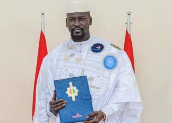 Guinée : le général Doumbouya promulgue la nouvelle Constitution
