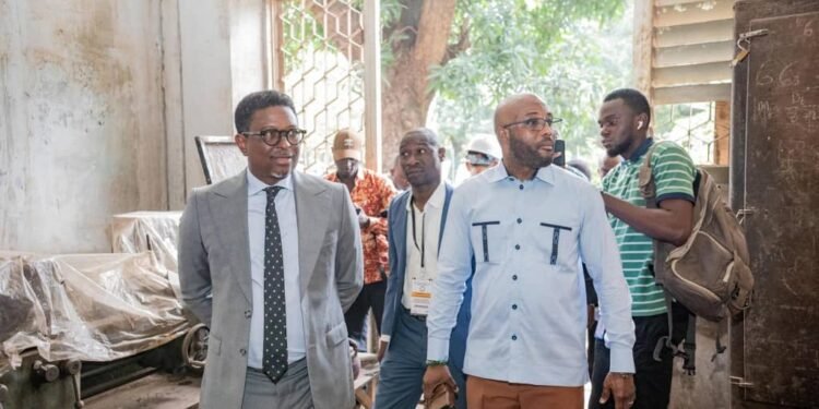 Inspection des bâtiments de l’IPCM : le ministre Alpha Bacar Barry veille à la finalisation des travaux avant la rentrée universitaire