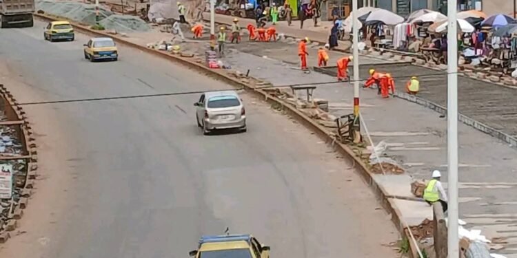 Reprise des travaux de réhabilitation sur l’axe Cimenterie–Baïlobaya