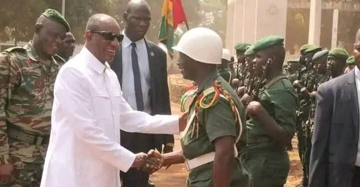 67ᵉ anniversaire de l’Armée guinéenne : Alpha Condé plaide pour une réconciliation entre les militaires et le peuple
