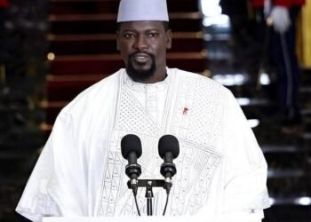 Guinée : de nouveaux véhicules pour les sapeurs-pompiers livrés au Palais du Peuple