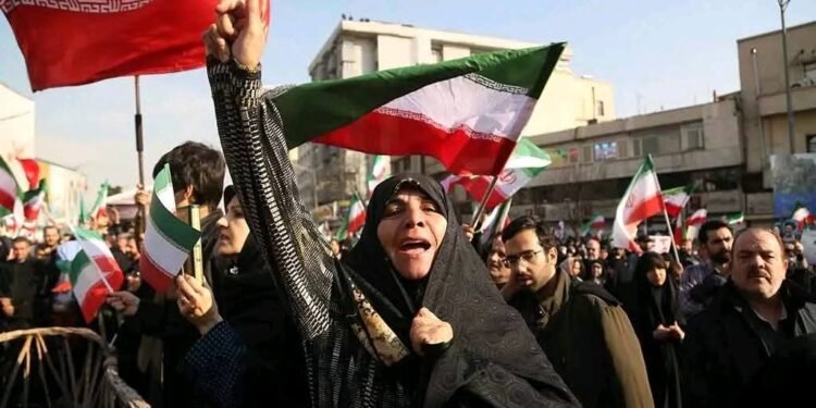 Le guide suprême iranien, Ali Khamenei, a qualifié lundi 12 janvier d’« avertissement »