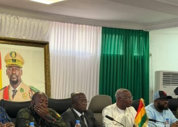 Guinée : Amadou Oury Bah installé Premier ministre de la 5ᵉ République