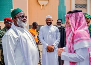 Ramadan en Guinée : l’Arabie saoudite distribue 8 400 paniers alimentaires