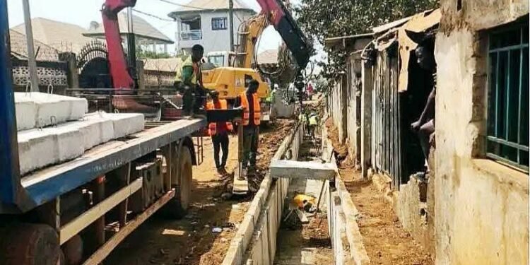 Yimbaya Faban : une voirie longtemps impraticable en cours d’aménagement