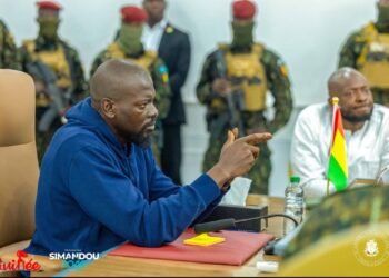 Dialogue stratégique entre l’État et le secteur privé : le président Mamadi Doumbouya reçoit les acteurs économiques