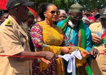 Le Centre de Santé Amélioré de la sous-préfecture de Sabadou Barama, dans la région de Kankan, a été officiellement mis en service ce mercredi 22 avril 2026.