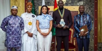 Culture : le Président Mamadi Doumbouya lance le Grand Prix littéraire en Guinée