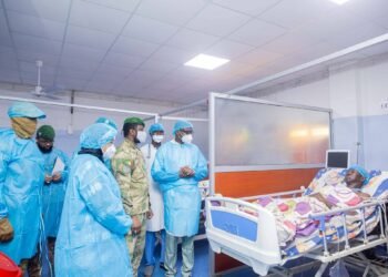 Mali : Assimi Goïta au chevet des blessés et en soutien à la famille du Général Sadio Camara