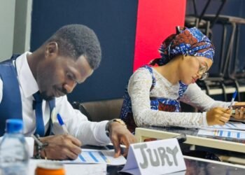 Keyce Academy Conakry clôture la première certification en art oratoire et leadership