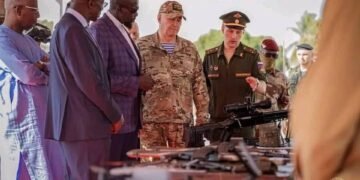 Renforcement des capacités militaires : la Guinée réceptionne du matériel moderne en provenance de Russie