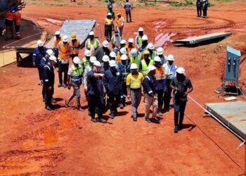 Mandiana : le DG de la SONAP inspecte le chantier du futur dépôt pétrolier de Kodiaran