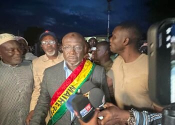 Matoto : Moussa Diallo réélu maire lors de l&rsquo;installation des conseillers communaux
