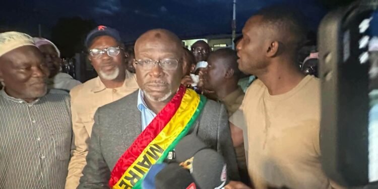 Matoto : Moussa Diallo réélu maire lors de l&rsquo;installation des conseillers communaux