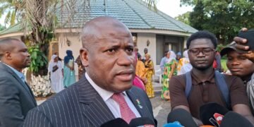 Obsèques de Hadja Andrée Touré : les émissaires du président Mamadi Doumbouya réaffirment le soutien de l’État à la famille