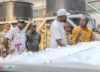 Or guinéen : le président Mamadi Doumbouya renforce le dispositif de contrôle des ressources stratégiques