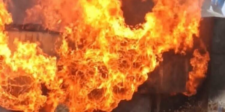 Beyla : un violent incendie fait sept blessés et d&rsquo;importants dégâts matériels à Sinko