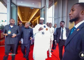 69ᵉ Sommet ordinaire de la CEDEAO à Freetown : Mamadi Doumbouya plaide pour une Afrique de l’Ouest unie, souveraine et au service de ses peuples