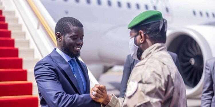 Le président Bassirou Diomaye Faye attendu au Mali pour une visite de travail et de solidarité