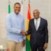 Diaspora guinéenne : le Premier ministre Amadou Oury Bah salue l&rsquo;engagement du député Charles D. Fall