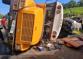 Sangardo : un bus GMC se renverse, aucune victime enregistrée