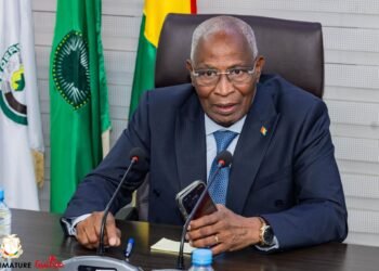 Guinée : Bah Oury ordonne la transmission immédiate des contrats publics signés depuis 2021