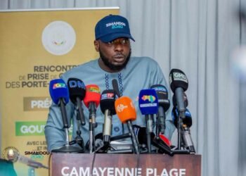 Guinée : la Présidence et le Gouvernement échangent avec la presse sur les grands dossiers de l’actualité nationale