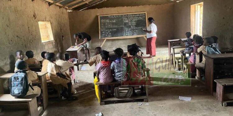 Kissidougou : à Tambassadou, une école ne dispose que de 11 tables-bancs