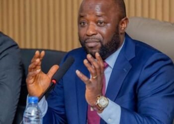 Guinée : le Gouvernement lance le recrutement de 500 enseignants-chercheurs et 697 médecins spécialistes